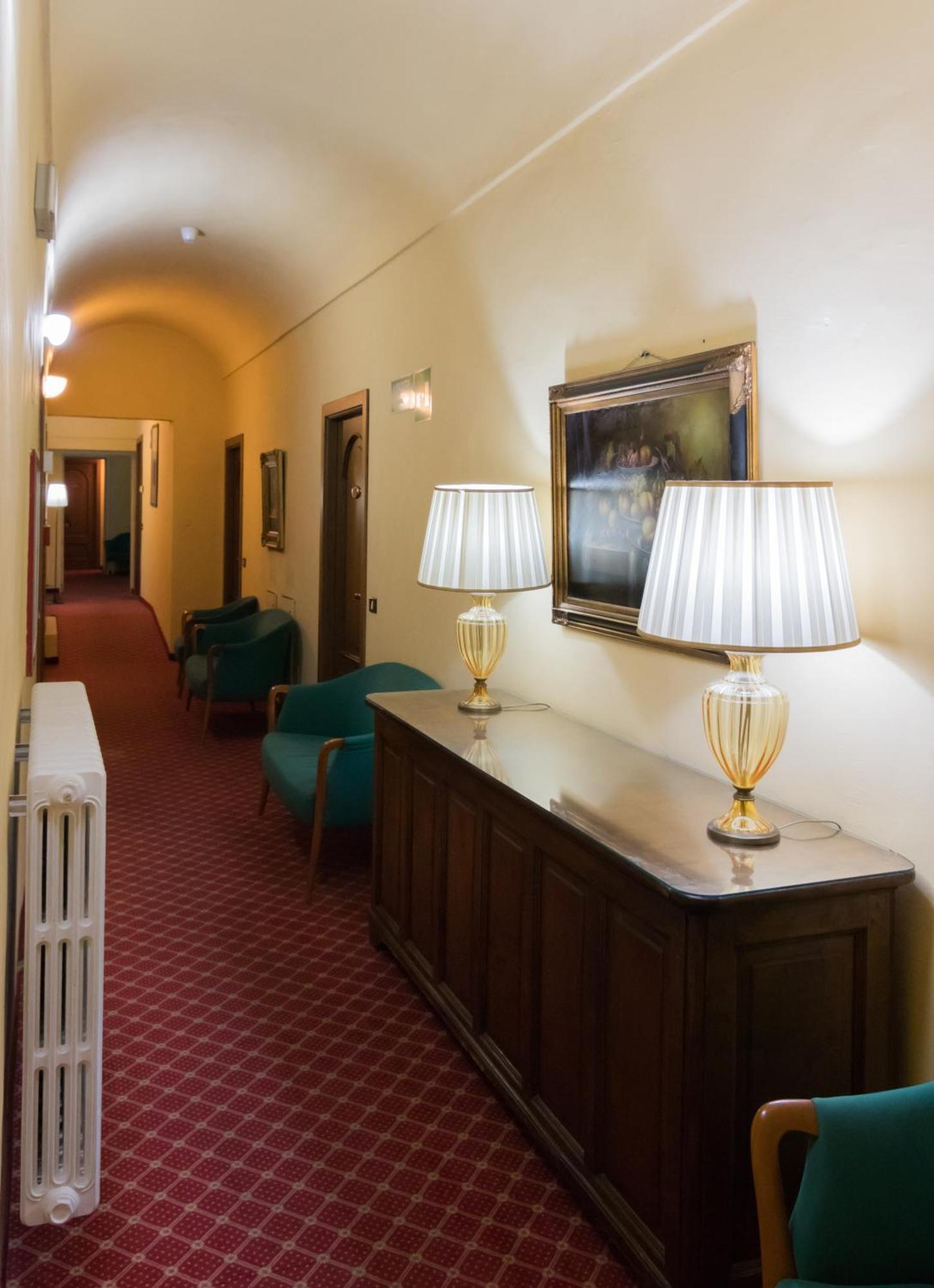 Hotel Portici Vicoforte Екстер'єр фото