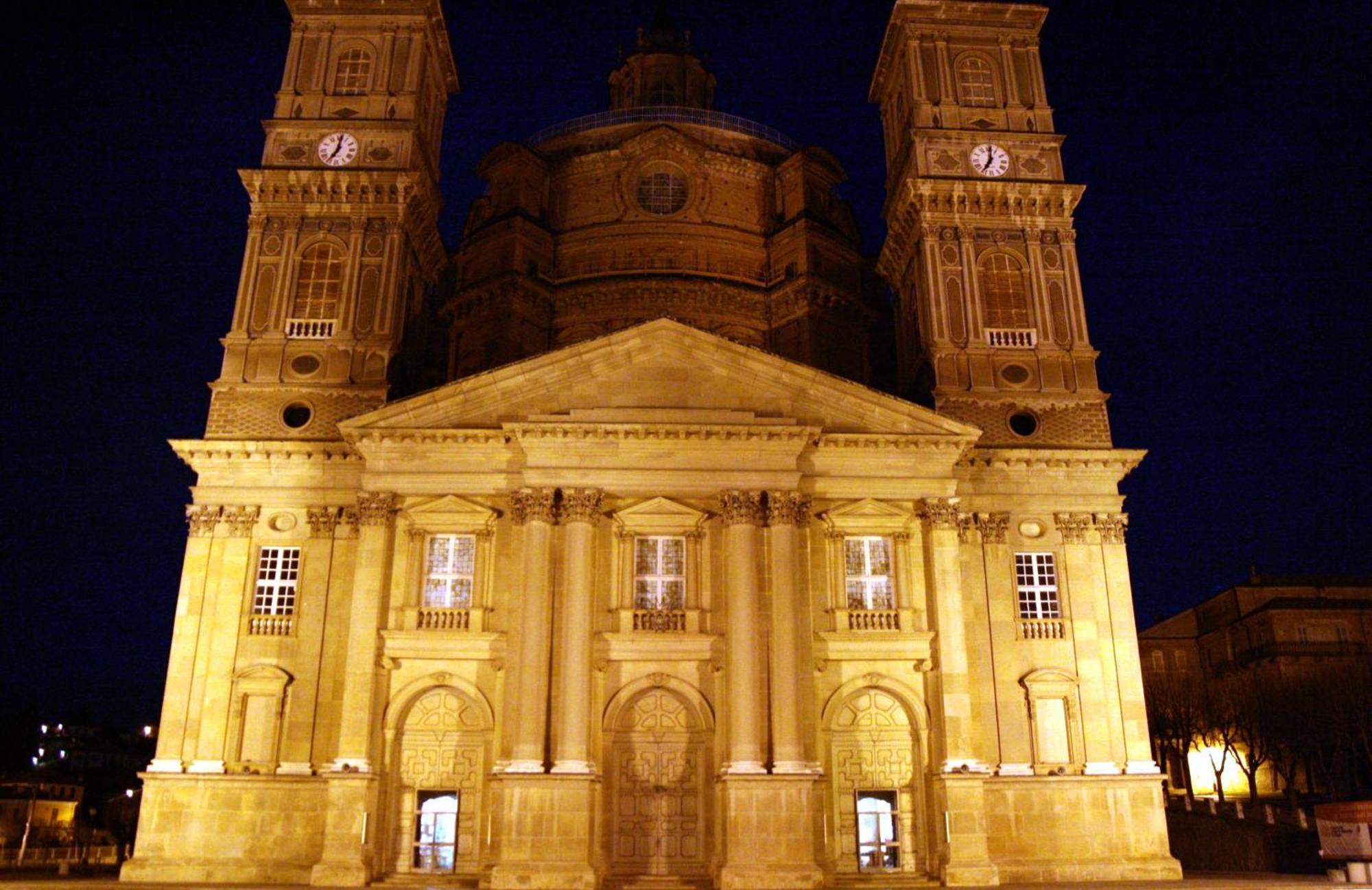 Hotel Portici Vicoforte Екстер'єр фото