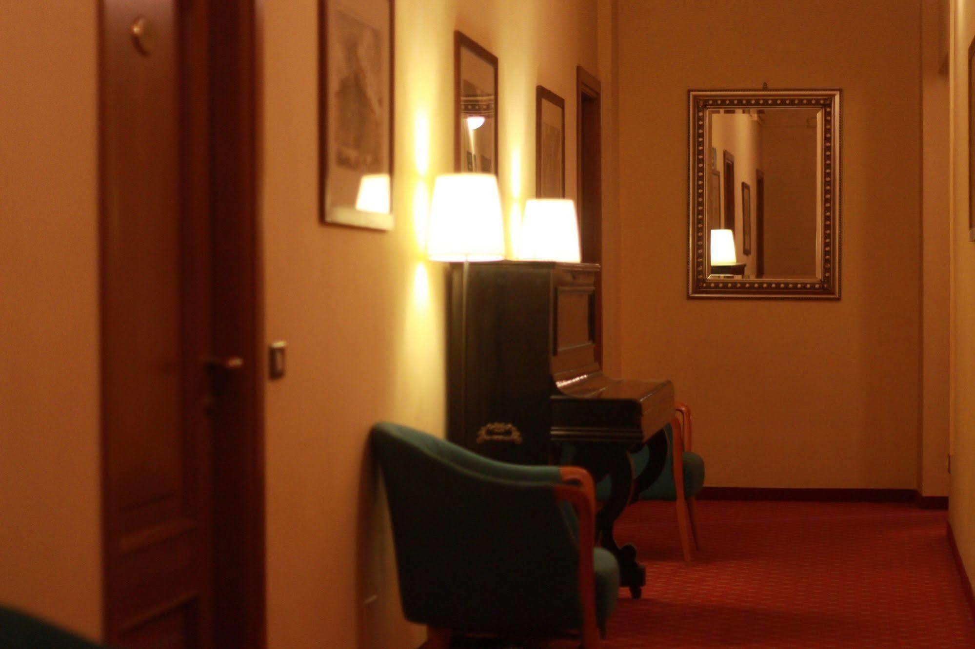 Hotel Portici Vicoforte Екстер'єр фото